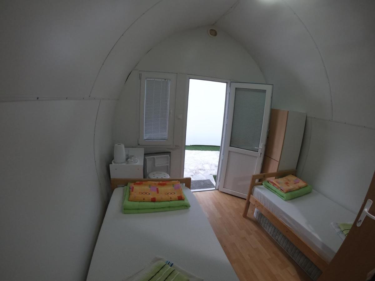 Villa Lyra Требинье Экстерьер фото