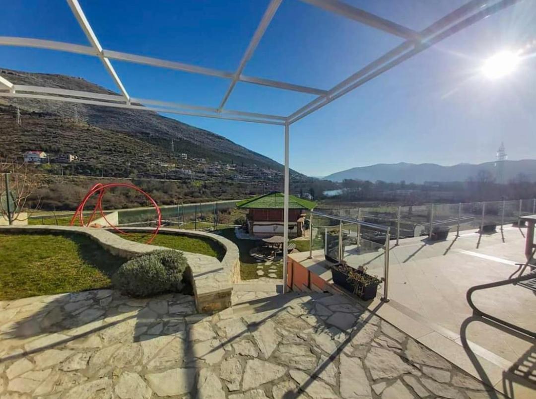 Villa Lyra Требинье Экстерьер фото